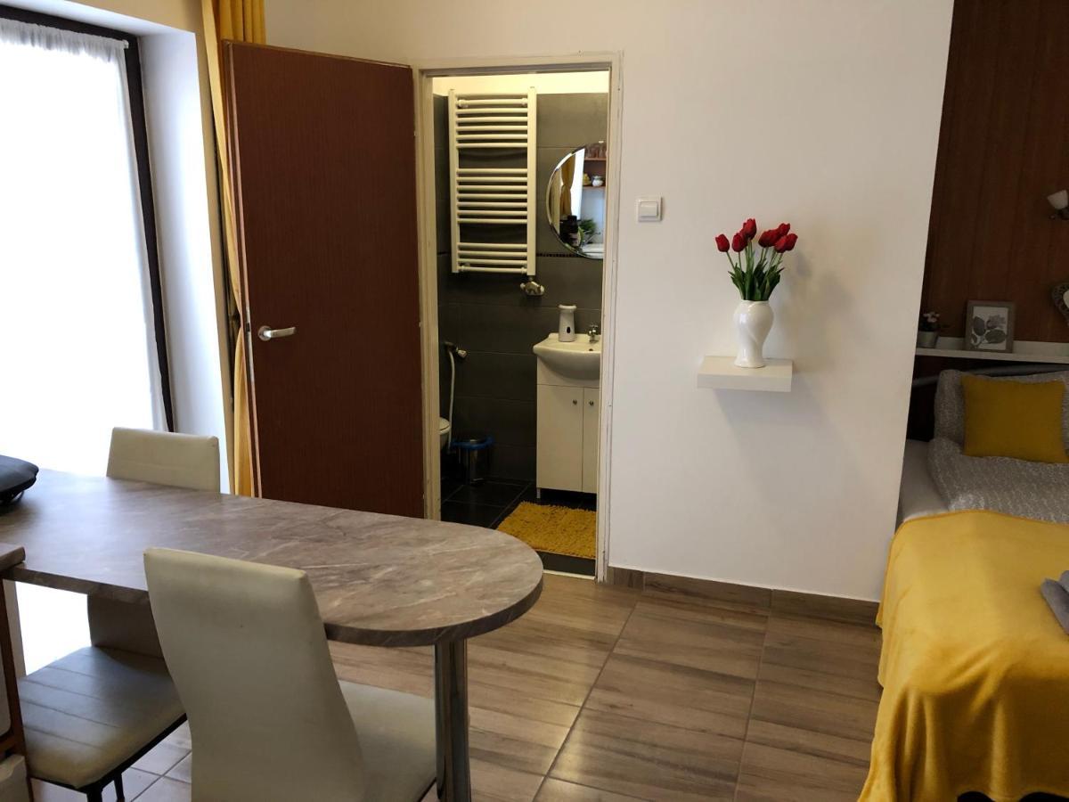 Milla Apartman Szentendre Eksteriør bilde